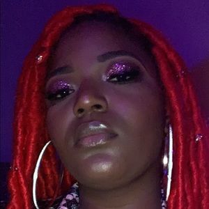 Meet your Posher, Ashlee